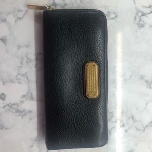 Marc by Marc Jacobs spacious black wallet